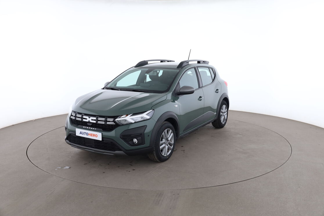 Dacia Sandero Stepway 1.0 TCe Expression CVT — photo 1