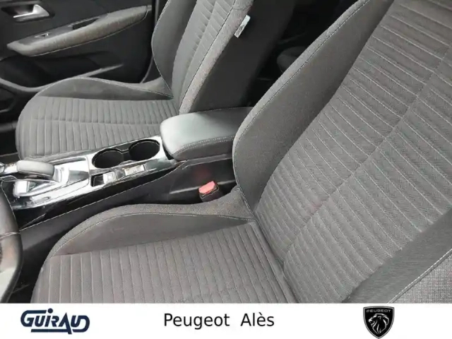 Peugeot 208 electrique 50 kwh 136ch — photo 51