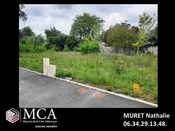 Terrain 671 m²