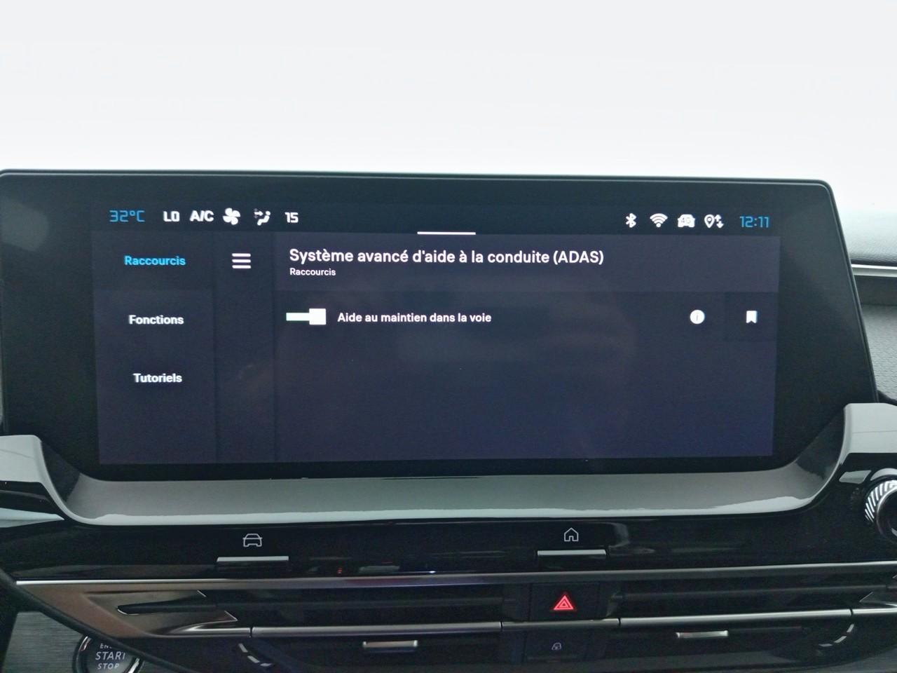 Citroën C5 X hybride rechargeable 225 s&s e-eat8 shine — photo 29