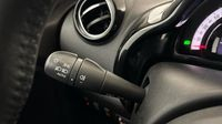 Renault Twingo 1.0 SCe 65ch Urban Night — photo 23