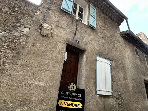 MAISON DE VILLAGE À RÉNOVER À LAGRASSE