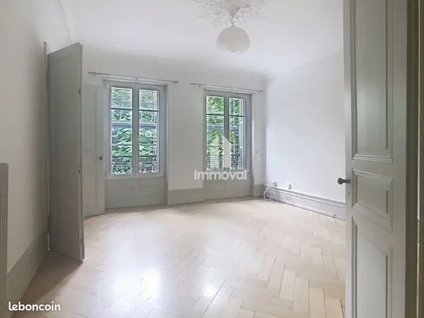 Appartement 6 pièces 127 m²