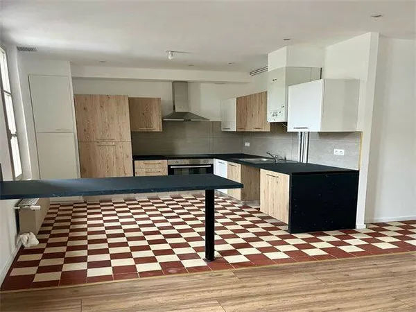 Appartement 3 pièces 77 m²