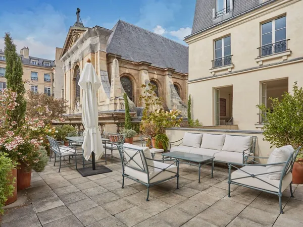 Location vide- Paris 75002 - Appartement 5 pièces, 154 m2 - terrasse de 80m2- Bourse