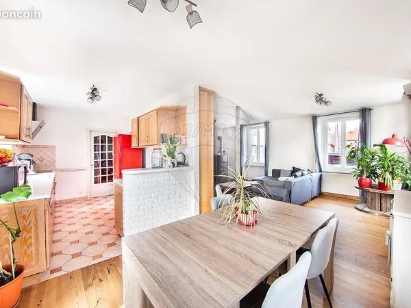 Maison 7 pièces 154 m²