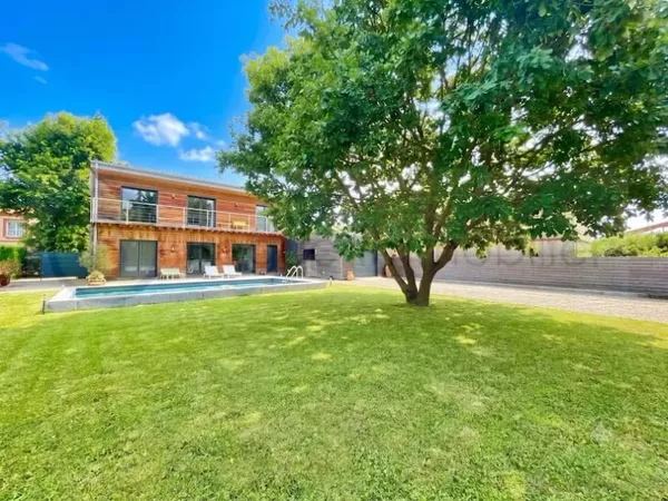 Maison 6 pièces 163 m²