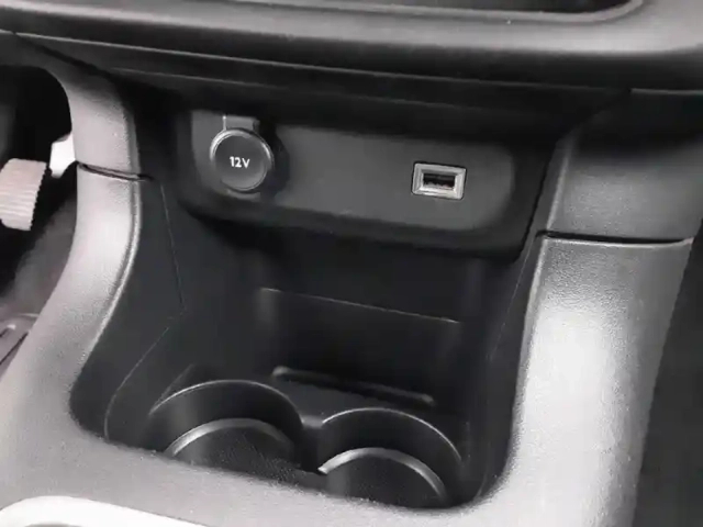 Citroën C3 puretech 83 s&amp;s bvm5 — photo 14