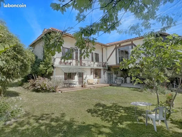 Maison 5 pièces 150 m²