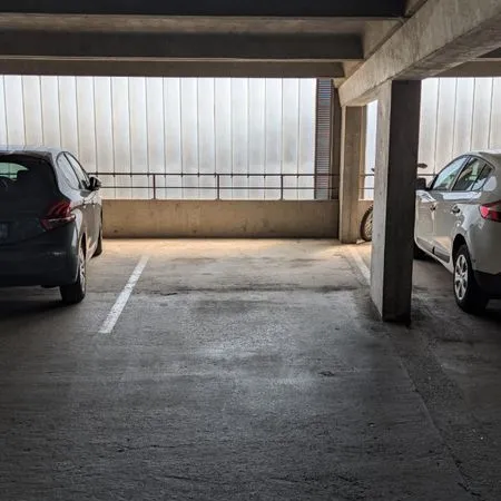 Parking couvert Berthelot