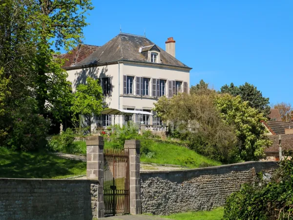 Maison 12 pièces 380 m²
