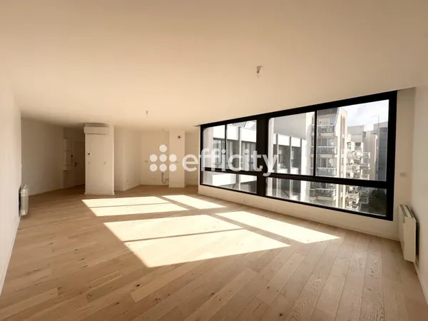 Appartement 5 pièces 122 m²