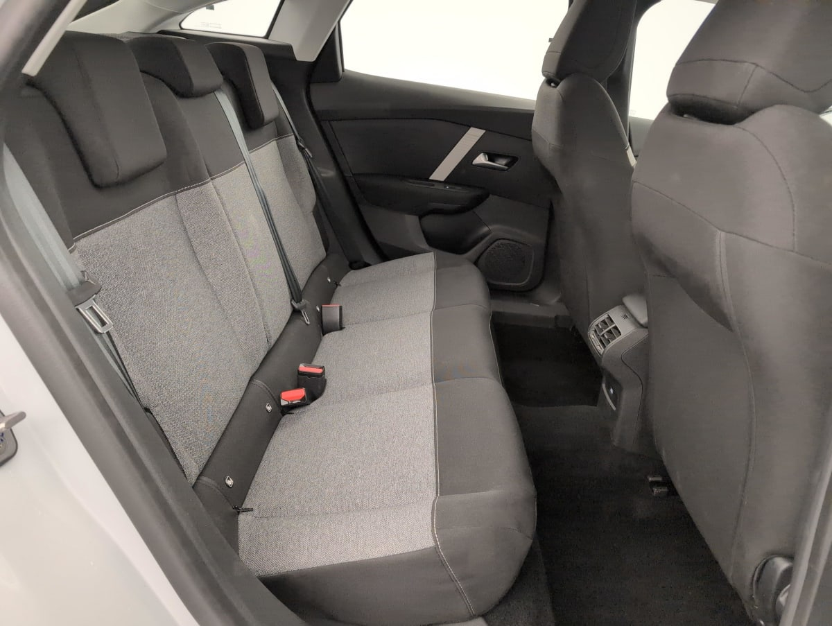 Citroën C4 — photo 10