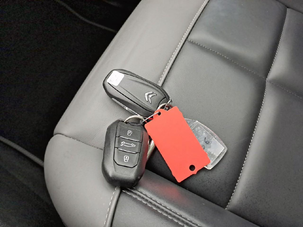 Citroën C5 Aircross hybride rechargeable 225 s&s e-eat8 shine pack — photo 26
