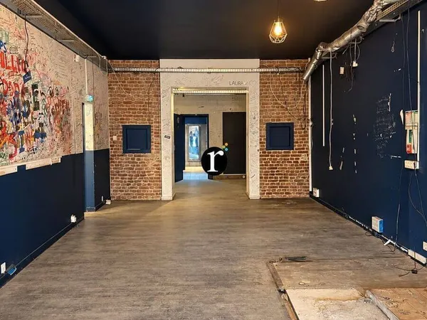 Local commercial 90 m²