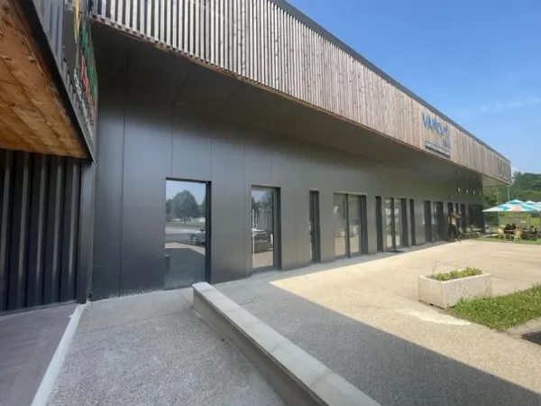 Local 46 m²
