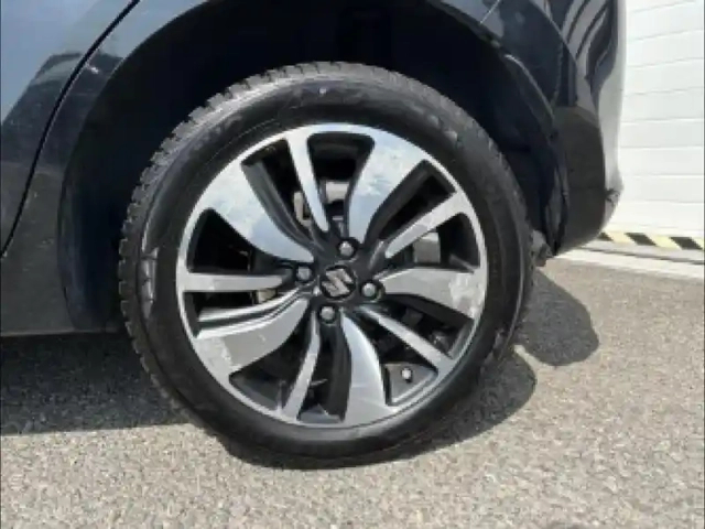 Suzuki Swift 1.2 dualjet hybrid shvs 90ch pack allgrip — photo 5