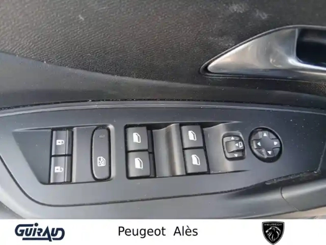 Peugeot 408 puretech 130 ch s&amp;s eat8 — photo 13