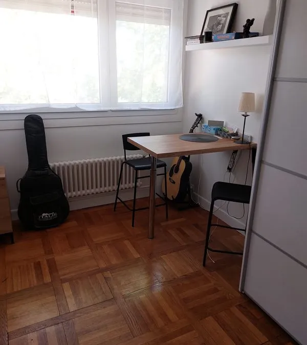 Photo 1