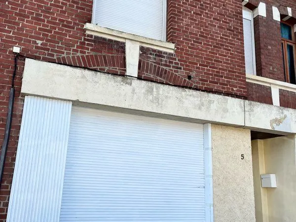 Maison de ville avec cour