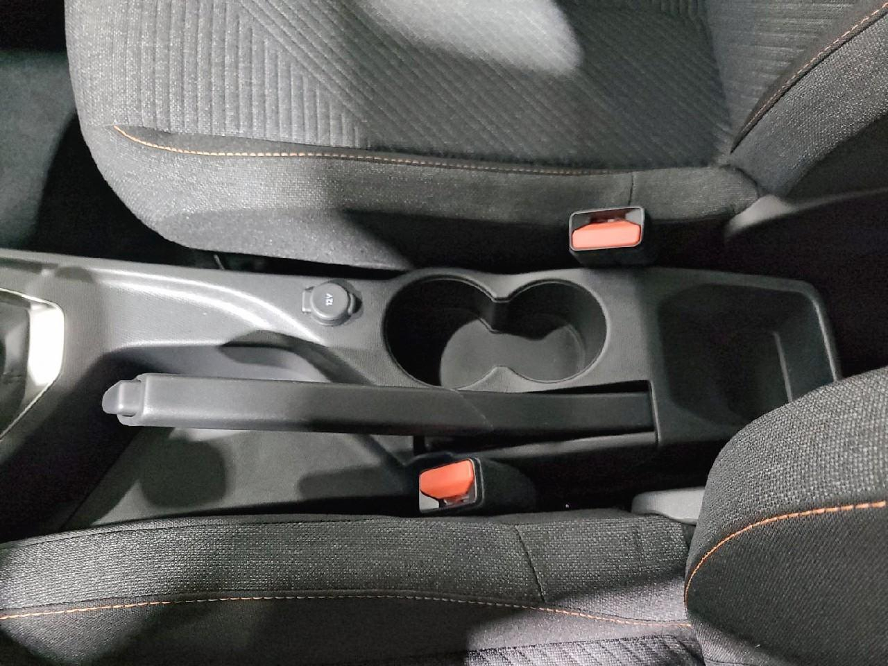 Peugeot 2008 100 s&s bvm6 style — photo 22