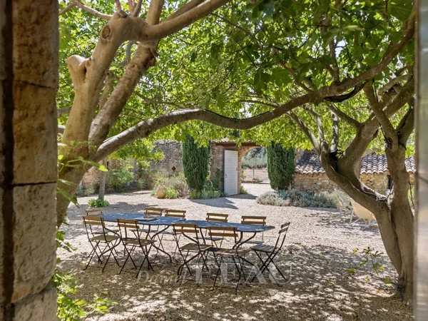 Vinon-sur-Verdon - Ferme templière