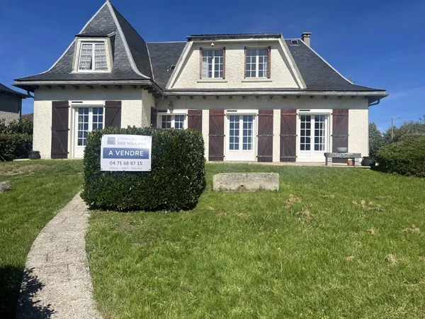 Maison individuelle - 176m2 - 6 pieces