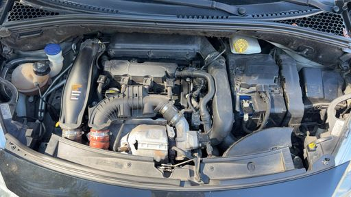 DS DS3 1.6 THP 155 - Chic – 2014 – 148667 km – Essence – Boîte Manuelle — photo 48