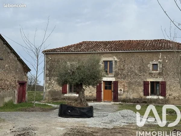 Local 144 m² Asniere sur Blour