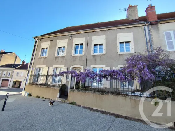 Maison 8 pièces 155 m²