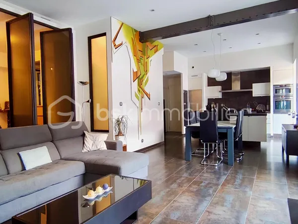 Appartement 2 pièces 82 m²