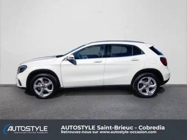 Mercedes Gla 200 d sensation — photo 2