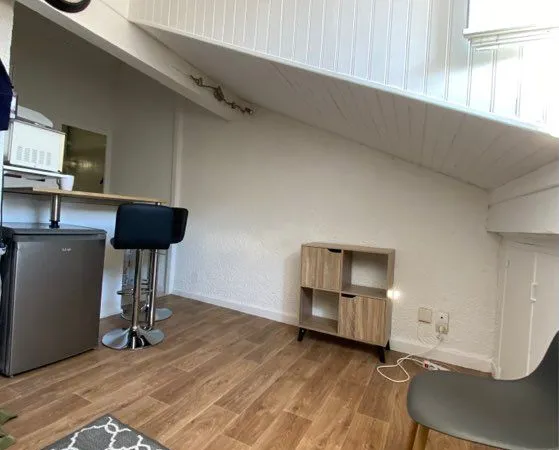 Studio meublé