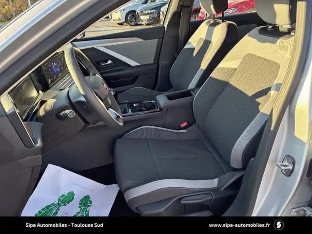 Opel Astra 1.2 turbo 110 ch bvm6 — photo 127