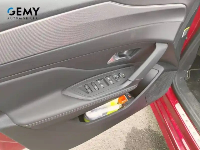 Peugeot 308 puretech 130ch s&amp;s eat8 — photo 12