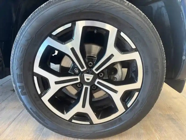 Dacia Duster eco-g 100 4x2 — photo 16
