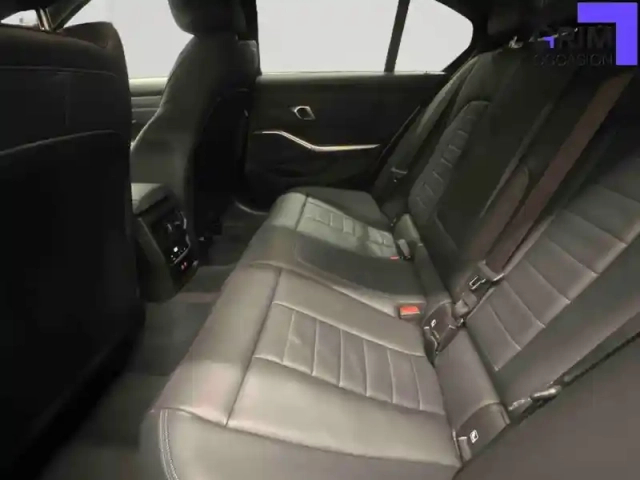 Bmw Serie 3 320d xdrive 190 ch bva8 — photo 11
