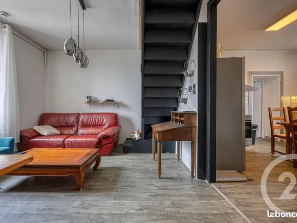 Appartement 5 pièces 94 m²