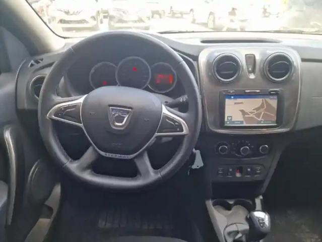 Dacia Sandero stepway tce 90 easy-r — photo 18
