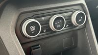Dacia Sandero 1.0 TCe 90ch Expression — photo 15