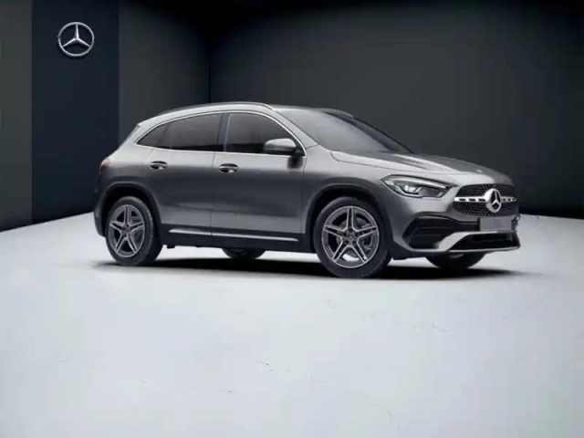 Mercedes Gla 200 d amg line — photo 6