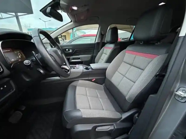 Citroën C5 Aircross puretech 130ch s&amp;s c-series eat8 — photo 7