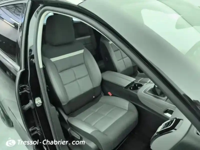 Citroën C5 Aircross bluehdi 130 s&amp;s bvm6 shine pack — photo 9