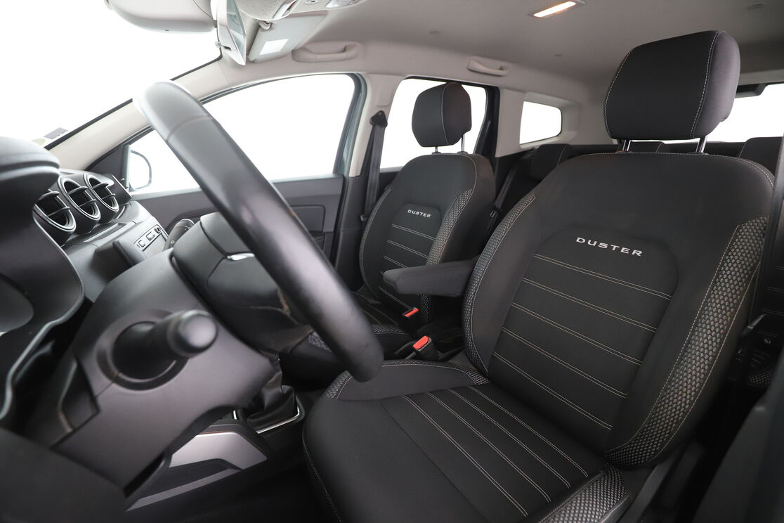 Dacia Duster 1.5 dCi Prestige 4x4 — photo 9