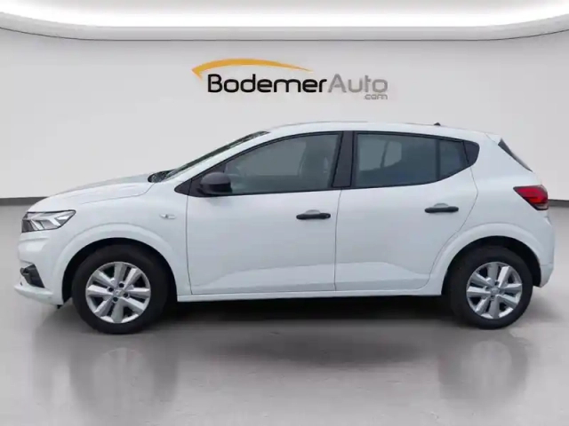 Dacia Sandero sce 65 — photo 26