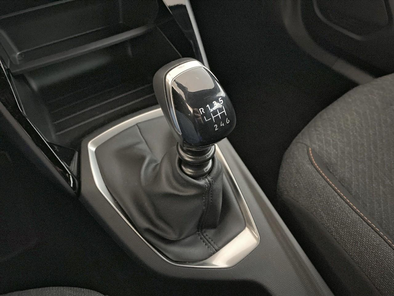 Peugeot 2008 100 s&s bvm6 style — photo 18
