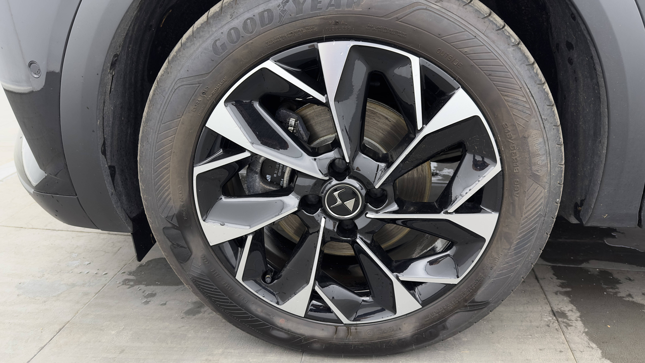 DS 3 Hybride 136 e-DCT6 — photo 6