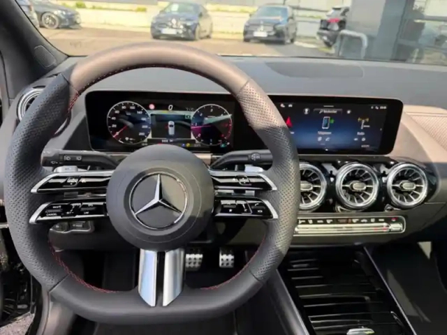 Mercedes Classe B 200 d amg line — photo 13