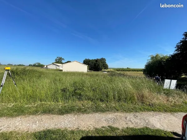Terrain 560 m² Langon