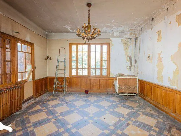 Maison 18 pièces 415 m²